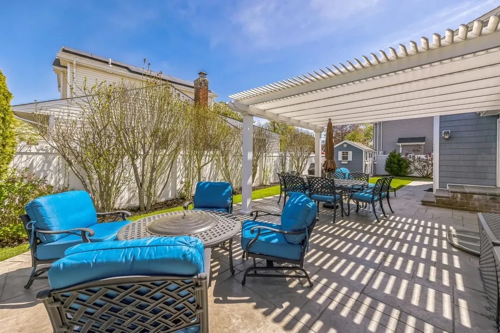 26 Forte Avenue Old Bethpage NY 11804