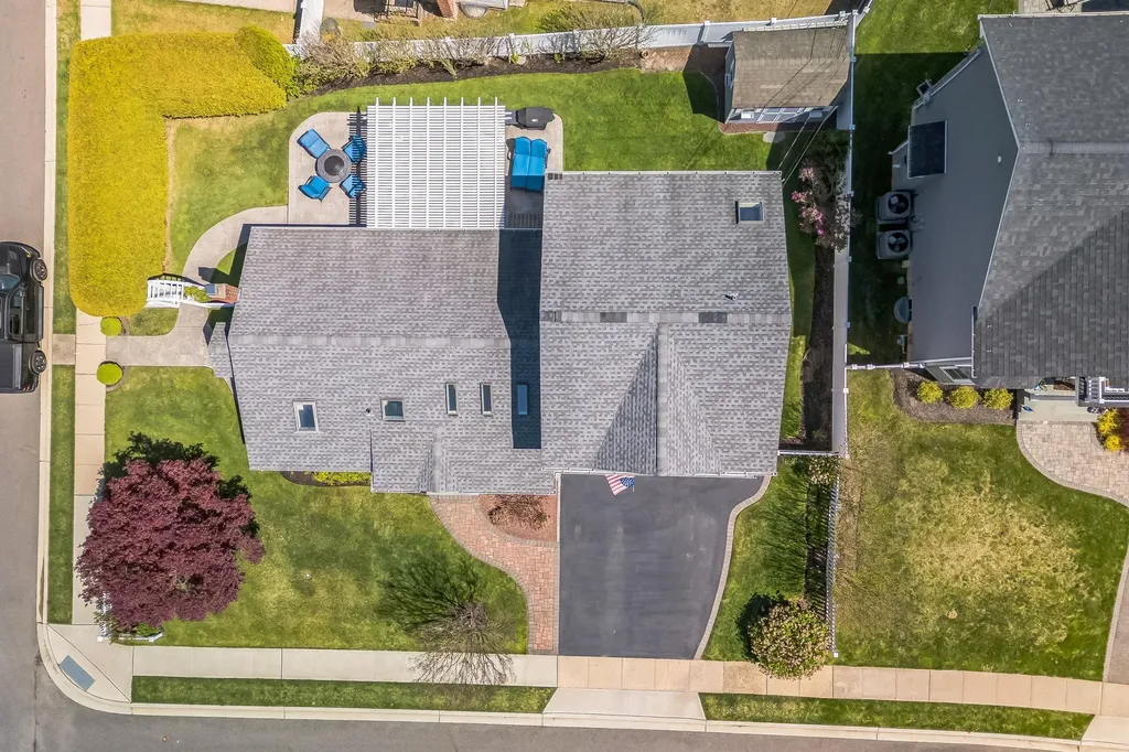 26 Forte Avenue Old Bethpage NY 11804