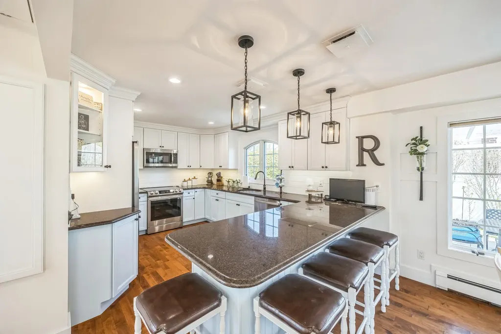 26 Forte Avenue Old Bethpage NY 11804