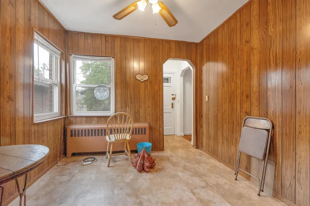 1643 Tomlinson Avenue Bronx NY 10461
