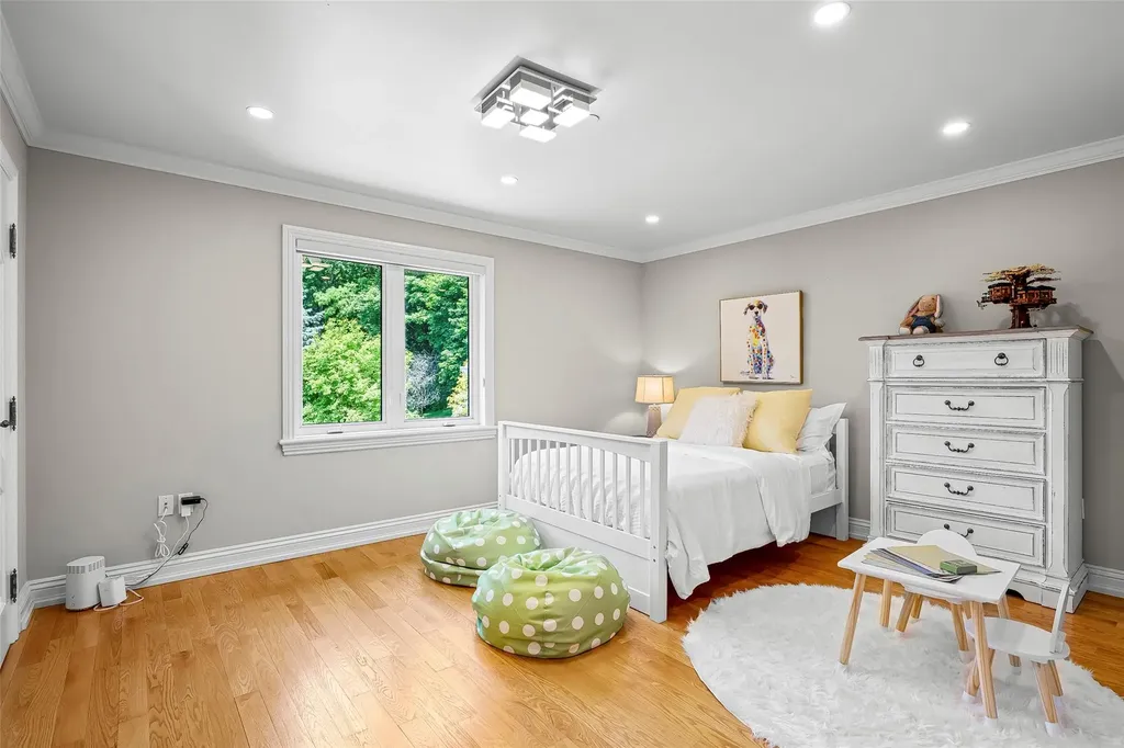 9 Oak Ridge Court West Harrison NY 10604