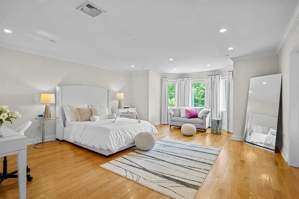 9 Oak Ridge Court West Harrison NY 10604