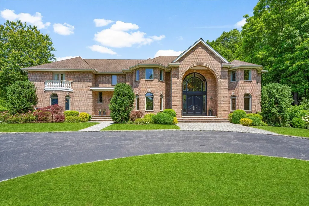 9 Oak Ridge Court West Harrison NY 10604