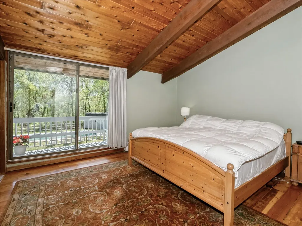32 Knollwood Lane Cold Spring NY 10516
