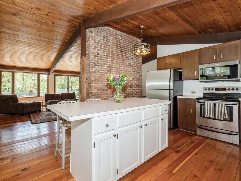 32 Knollwood Lane Cold Spring NY 10516