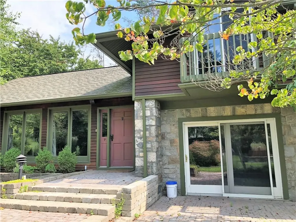 7 Tamarack Road Mahopac NY 10541