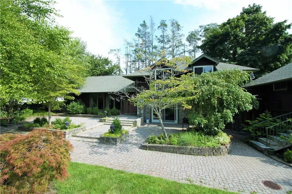 7 Tamarack Road Mahopac NY 10541