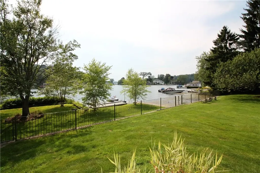 7 Tamarack Road Mahopac NY 10541