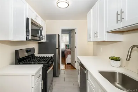 90 Union Street New Rochelle NY 10801-2426