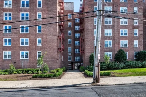 90 Union Street New Rochelle NY 10801-2426