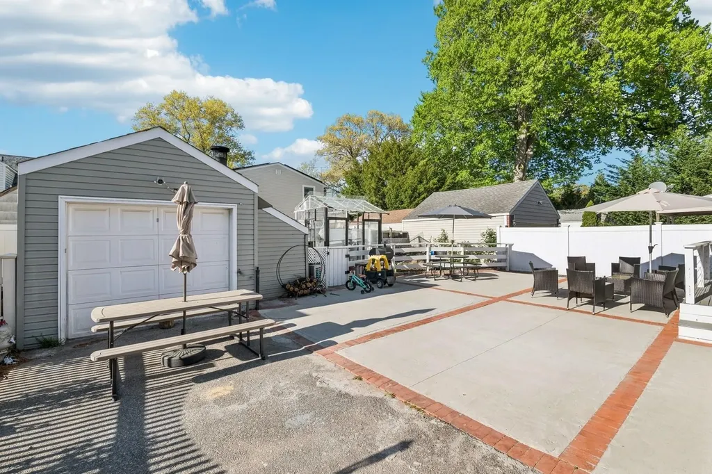 597 Rose Boulevard North Baldwin NY 11510