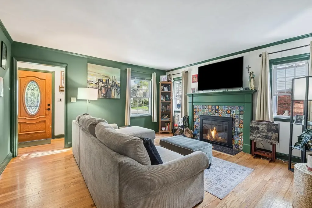 597 Rose Boulevard North Baldwin NY 11510