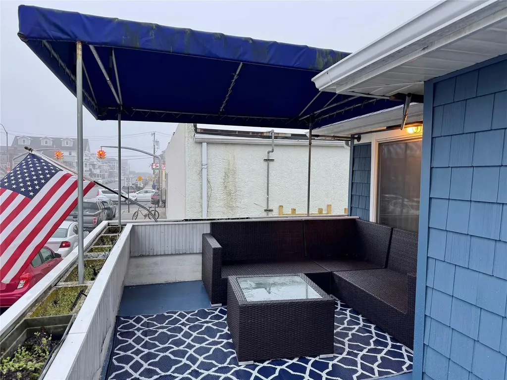 61 Illinois Avenue Long Beach NY 11561