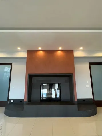 25 Shelter Rock Road Manhasset NY 11030