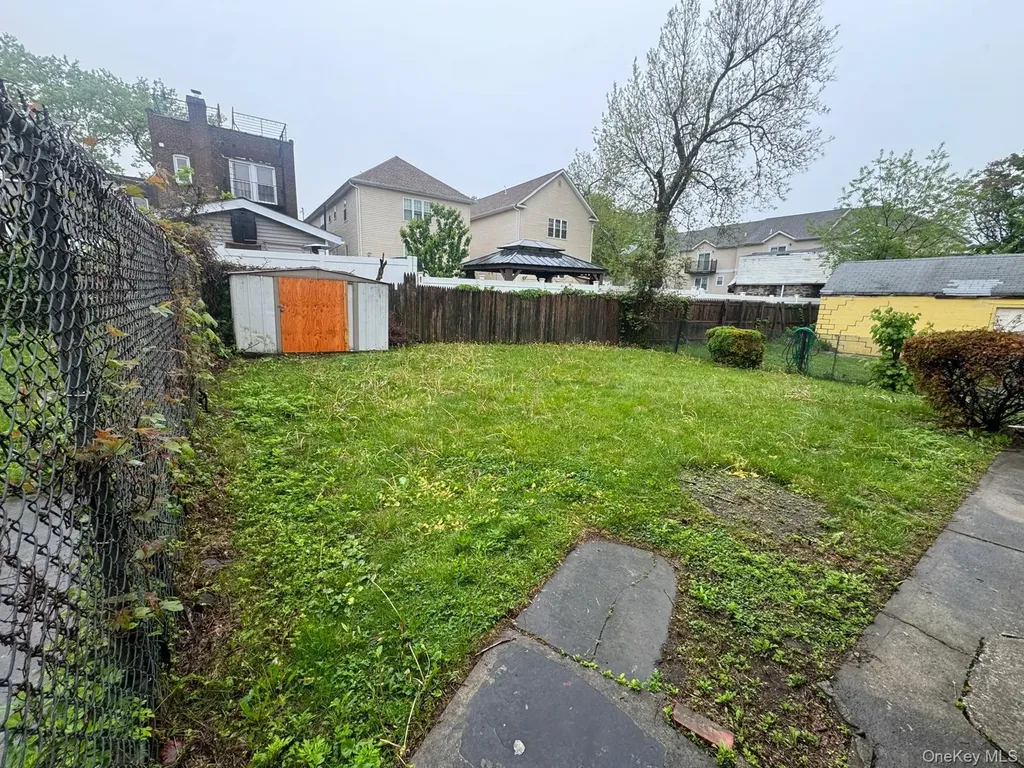 548 S 10th Avenue Mount Vernon NY 10550