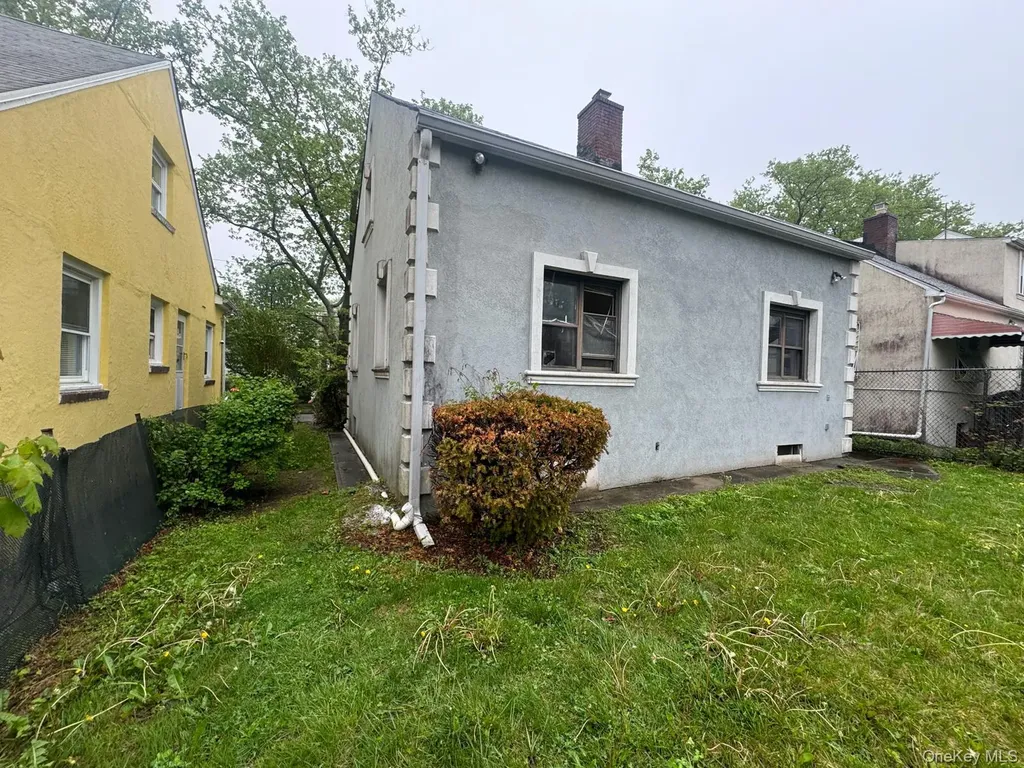 548 S 10th Avenue Mount Vernon NY 10550