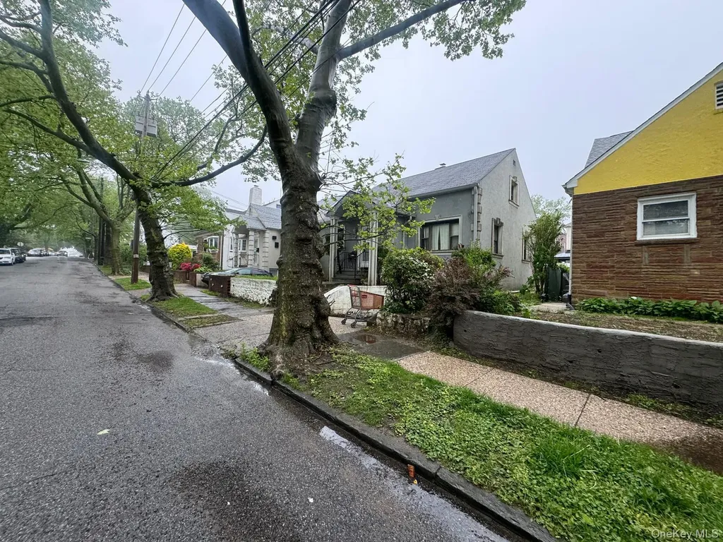 548 S 10th Avenue Mount Vernon NY 10550