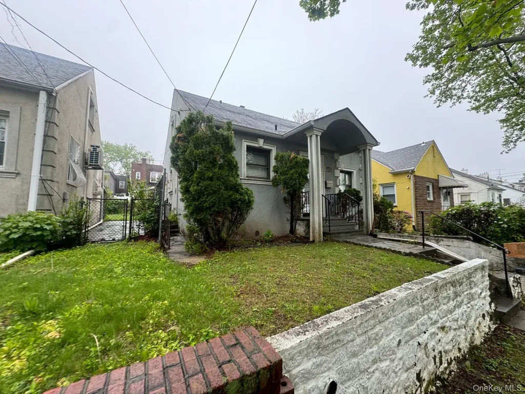 548 S 10th Avenue Mount Vernon NY 10550