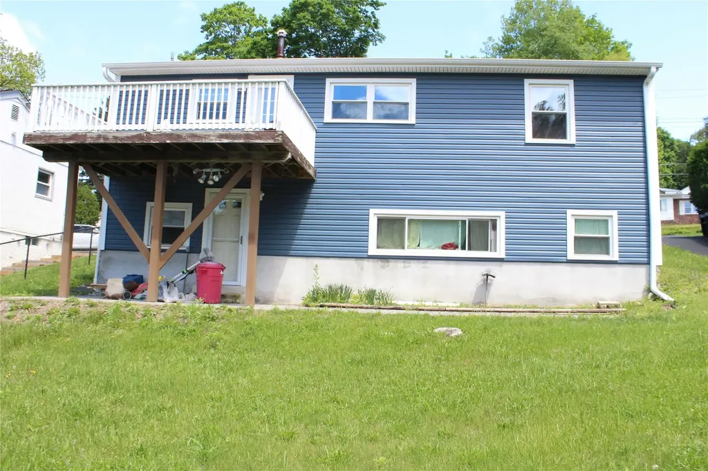 1111 Frost Lane Peekskill NY 10566