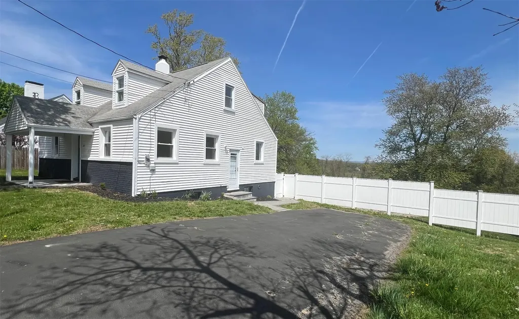 247 Osborne Hill Road Fishkill NY 12524