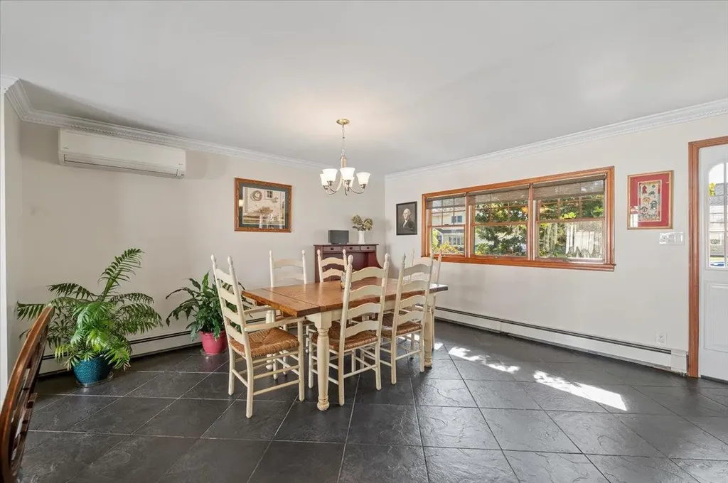 340 Martin Place Bethpage NY 11714