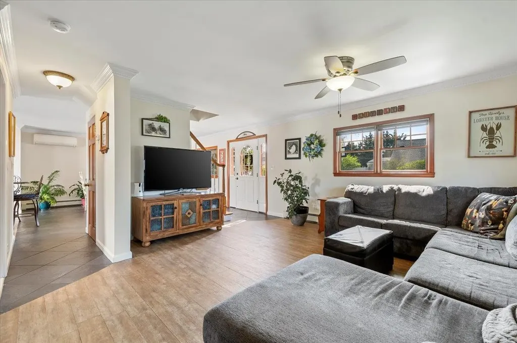 340 Martin Place Bethpage NY 11714