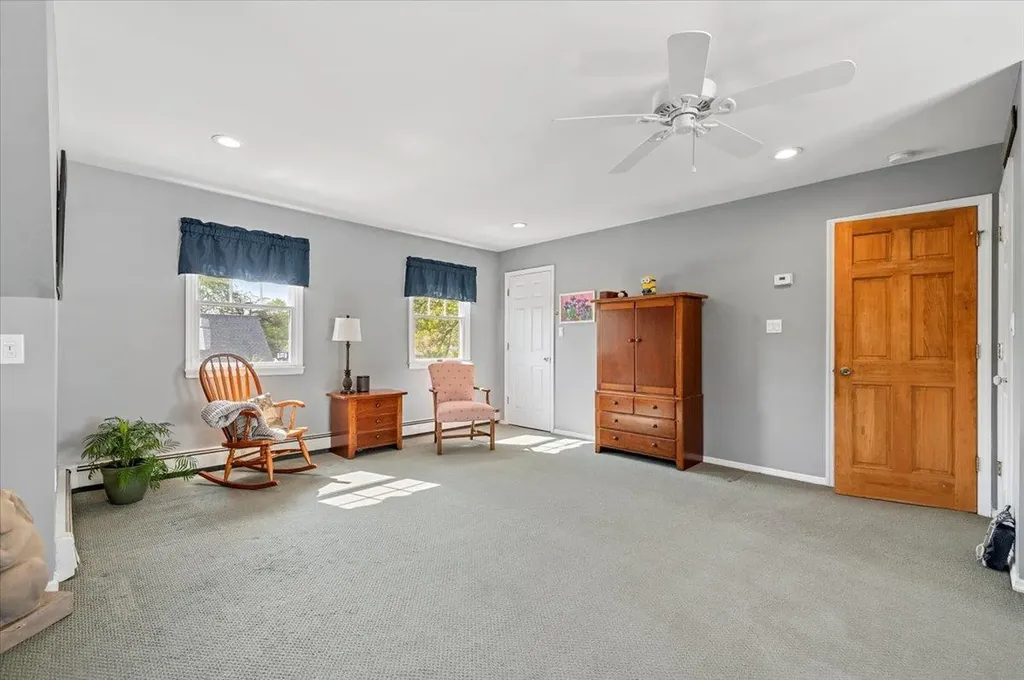 340 Martin Place Bethpage NY 11714