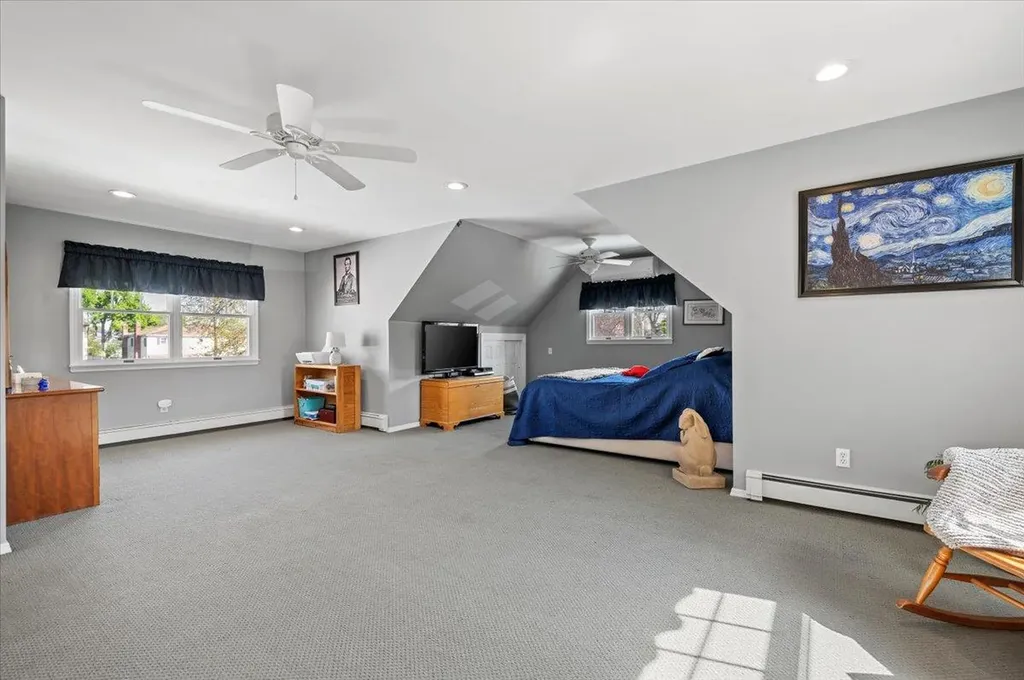 340 Martin Place Bethpage NY 11714