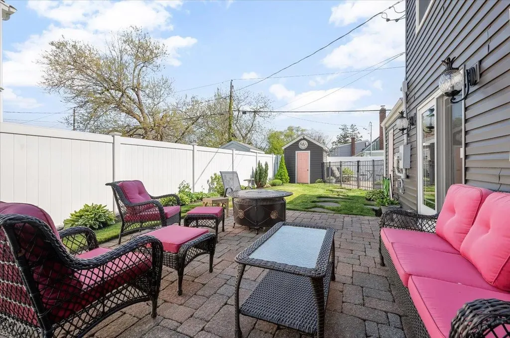 340 Martin Place Bethpage NY 11714