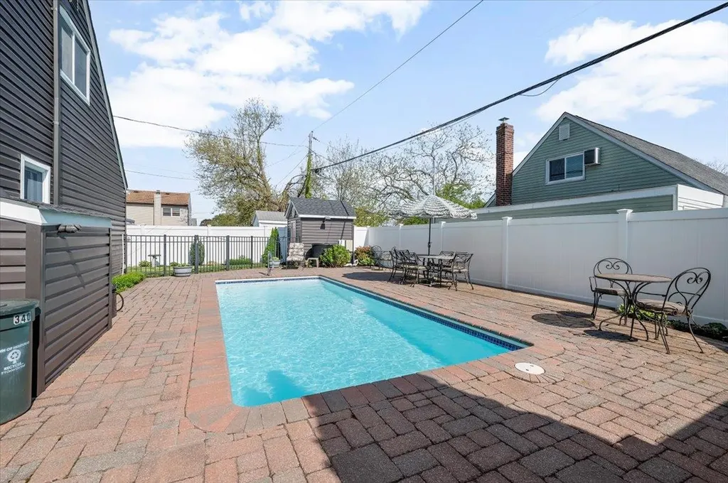 340 Martin Place Bethpage NY 11714