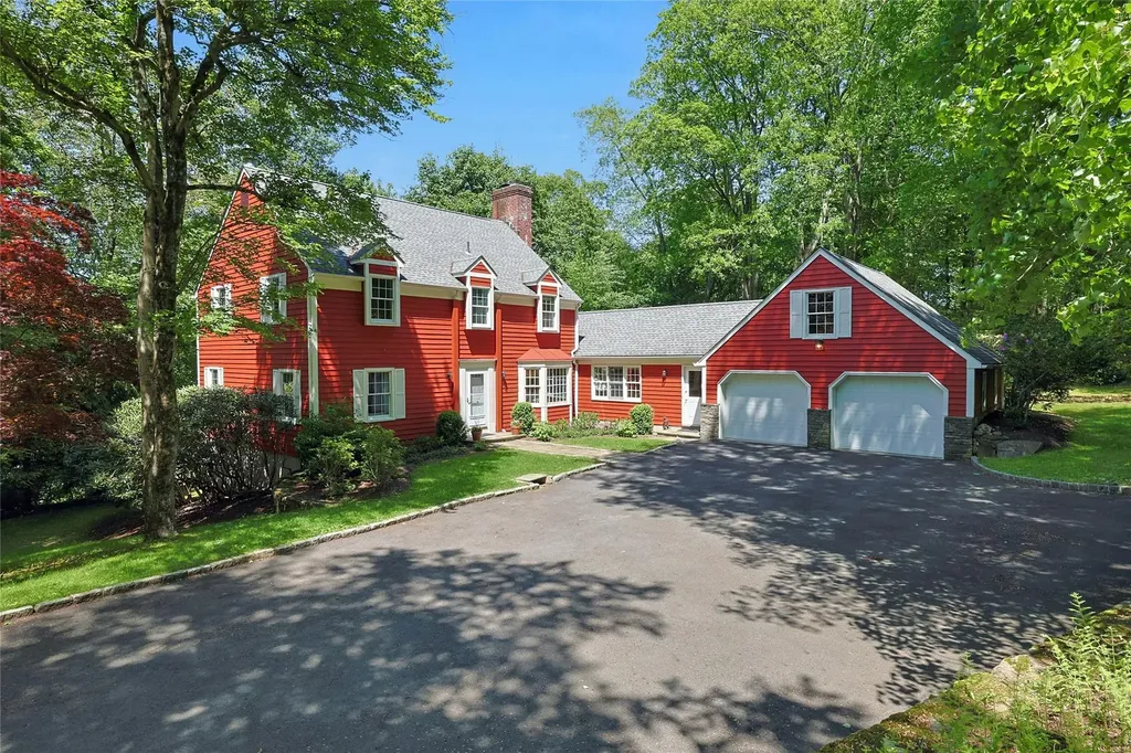 24 Glen Terrace Chappaqua NY 10514