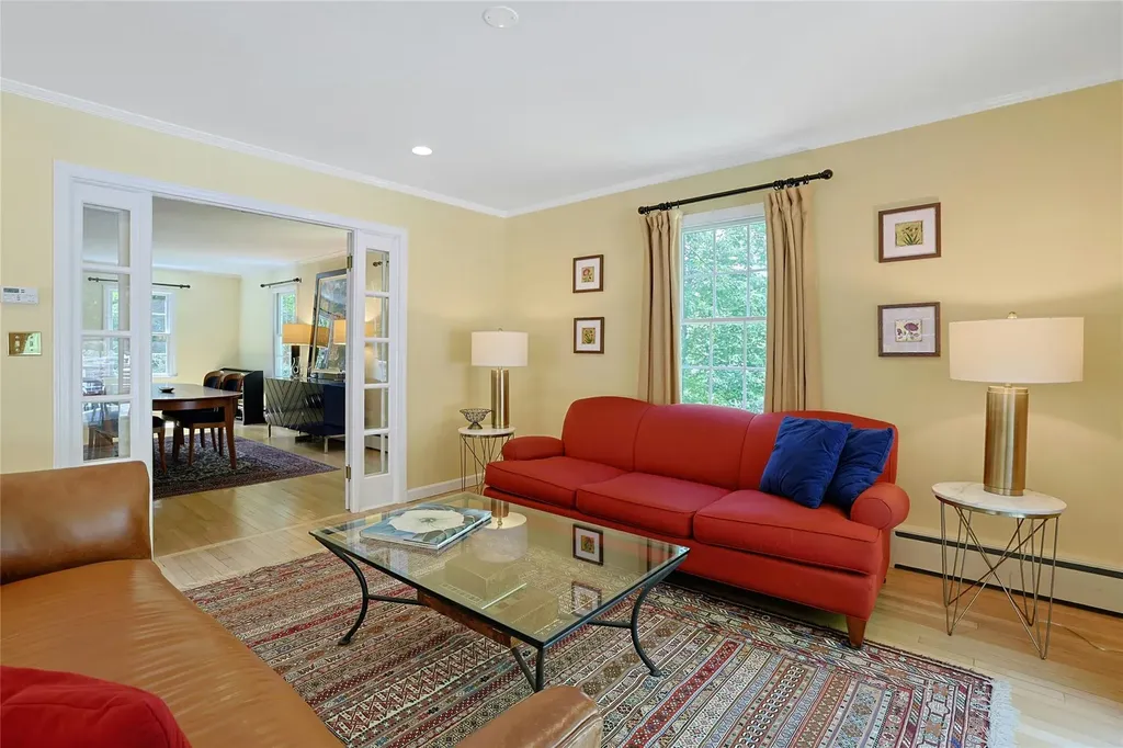 24 Glen Terrace Chappaqua NY 10514