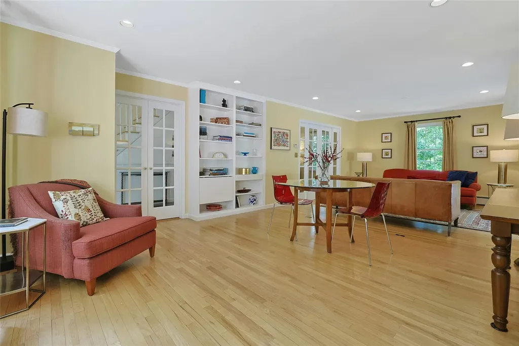 24 Glen Terrace Chappaqua NY 10514