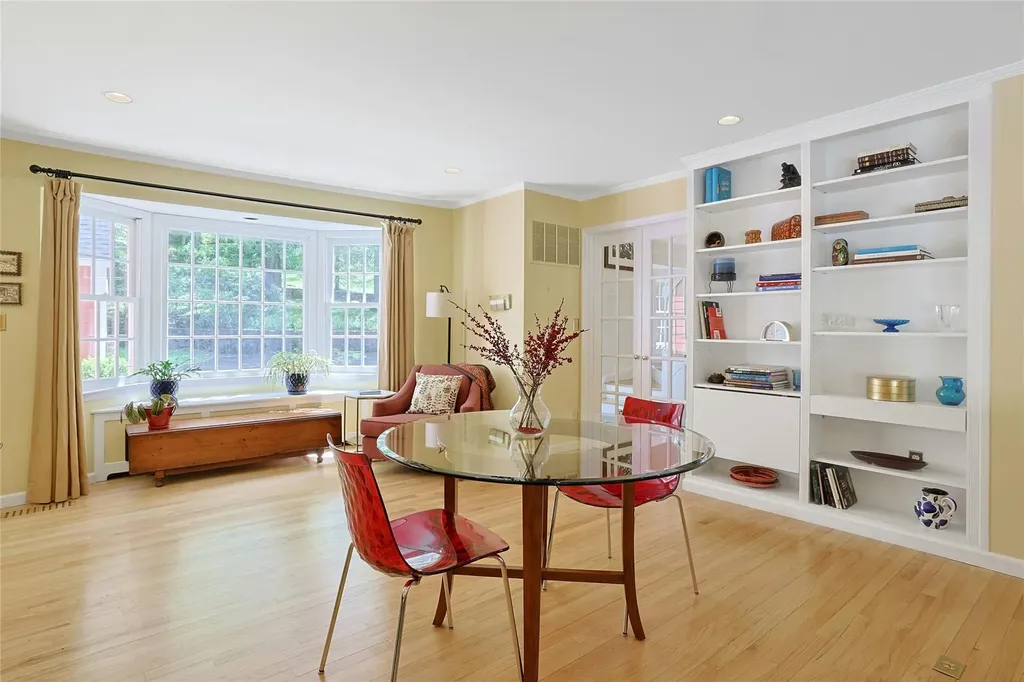 24 Glen Terrace Chappaqua NY 10514