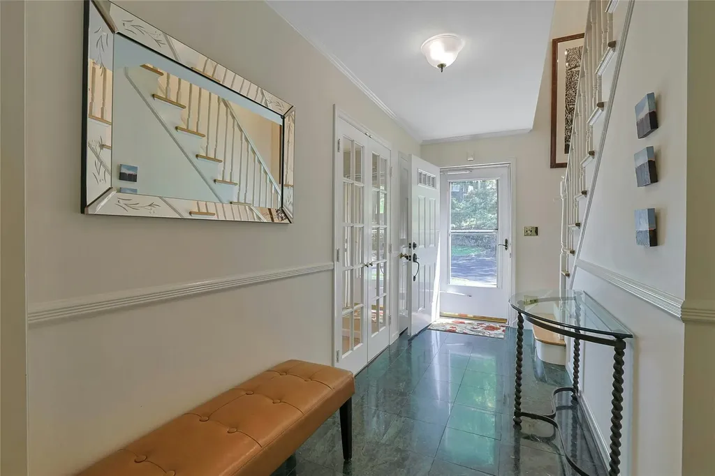 24 Glen Terrace Chappaqua NY 10514