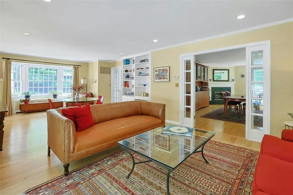 24 Glen Terrace Chappaqua NY 10514