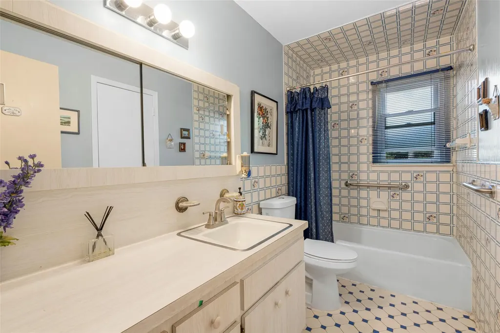 5 Carlton Lane Rye Brook NY 10573