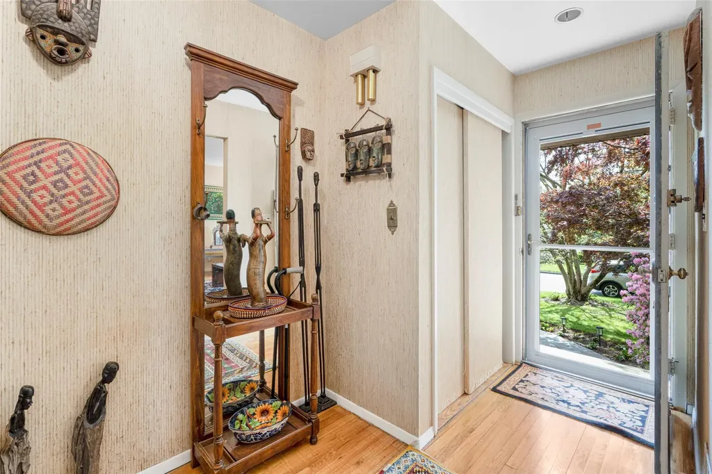 5 Carlton Lane Rye Brook NY 10573