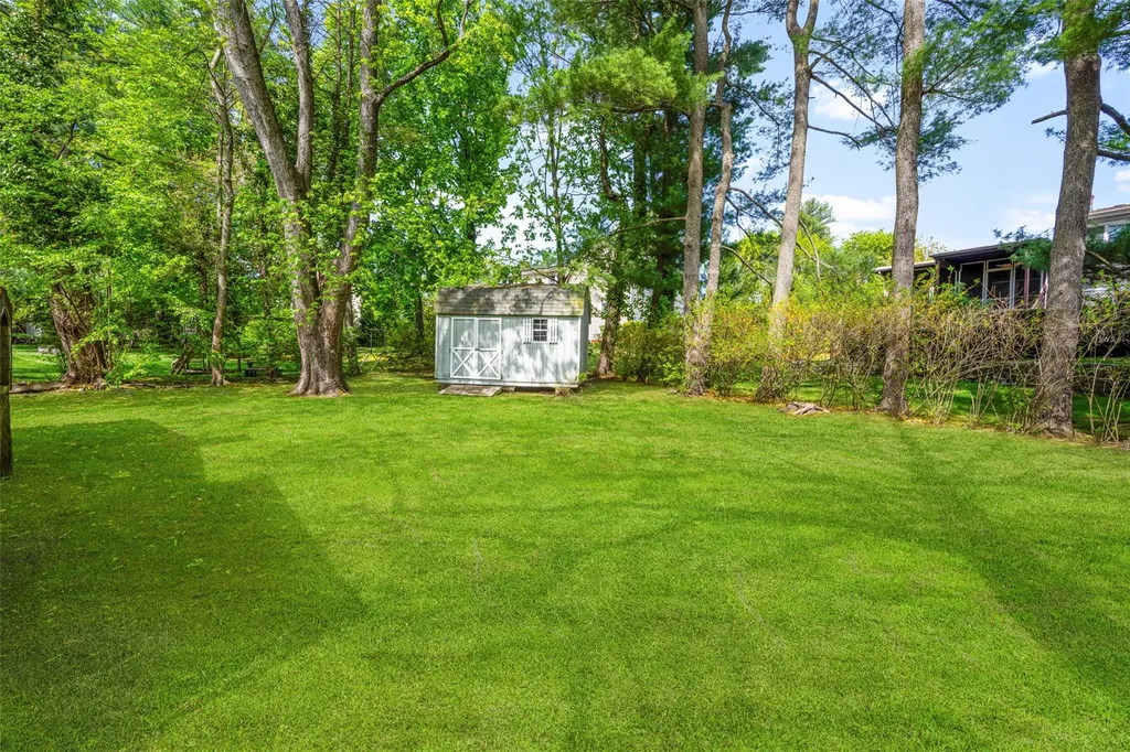 5 Carlton Lane Rye Brook NY 10573