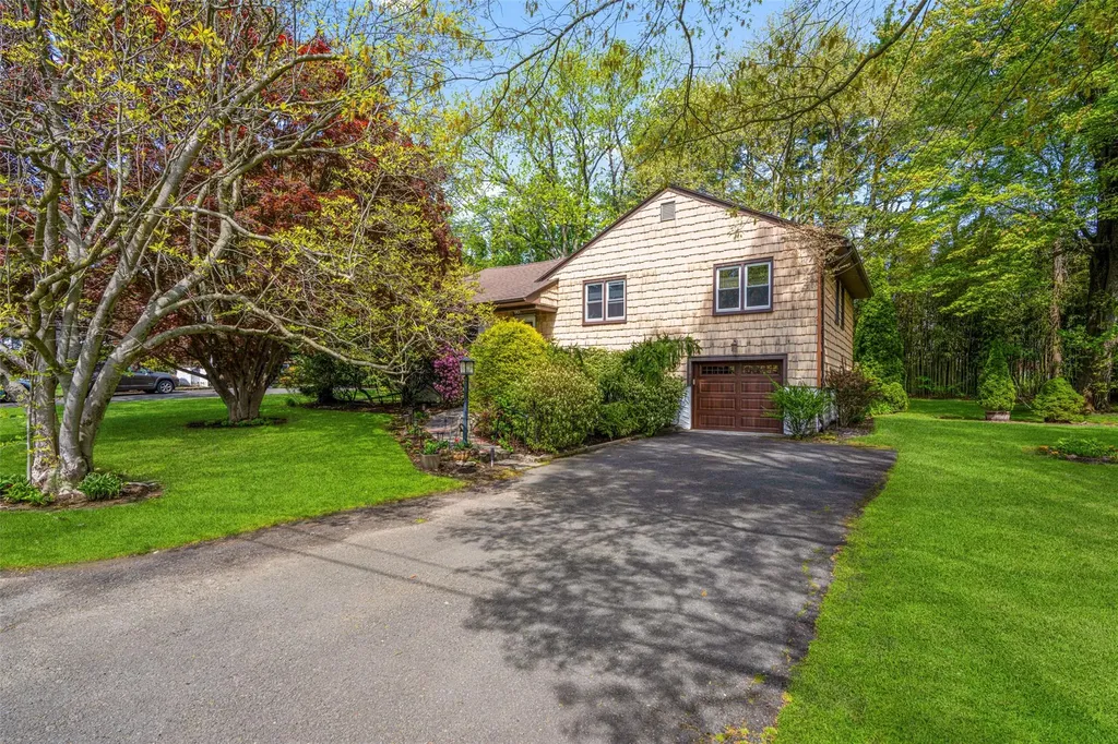 5 Carlton Lane Rye Brook NY 10573