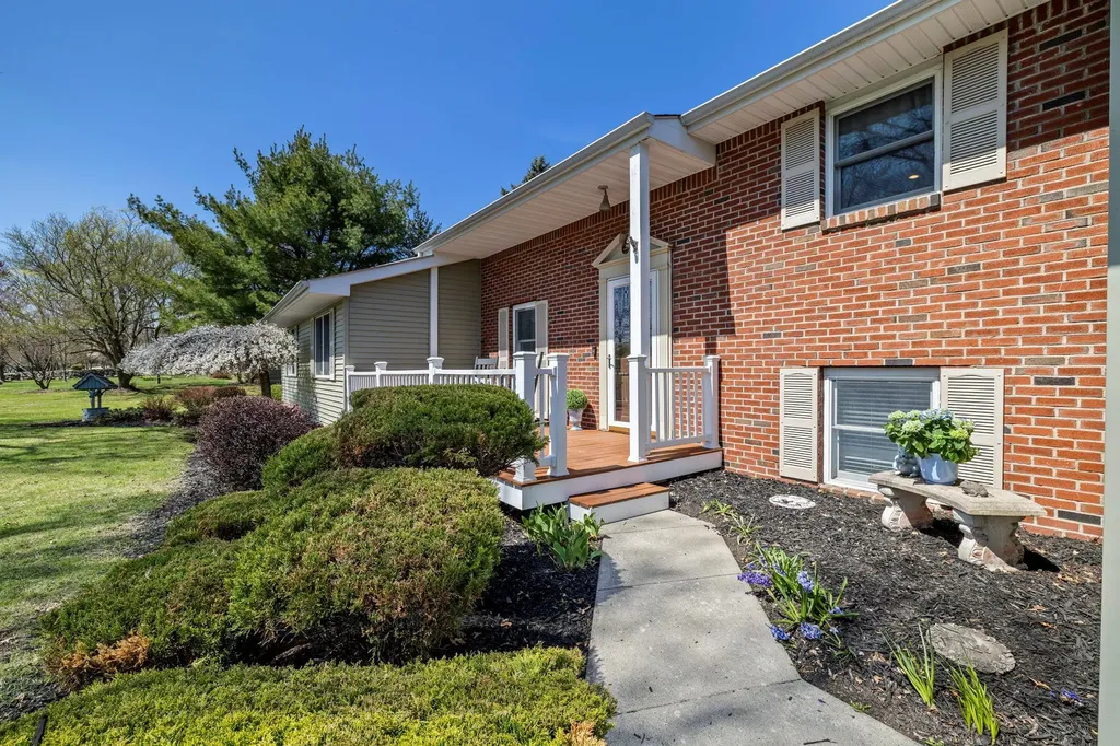 779 Ridgebury Road Slate Hill NY 10973