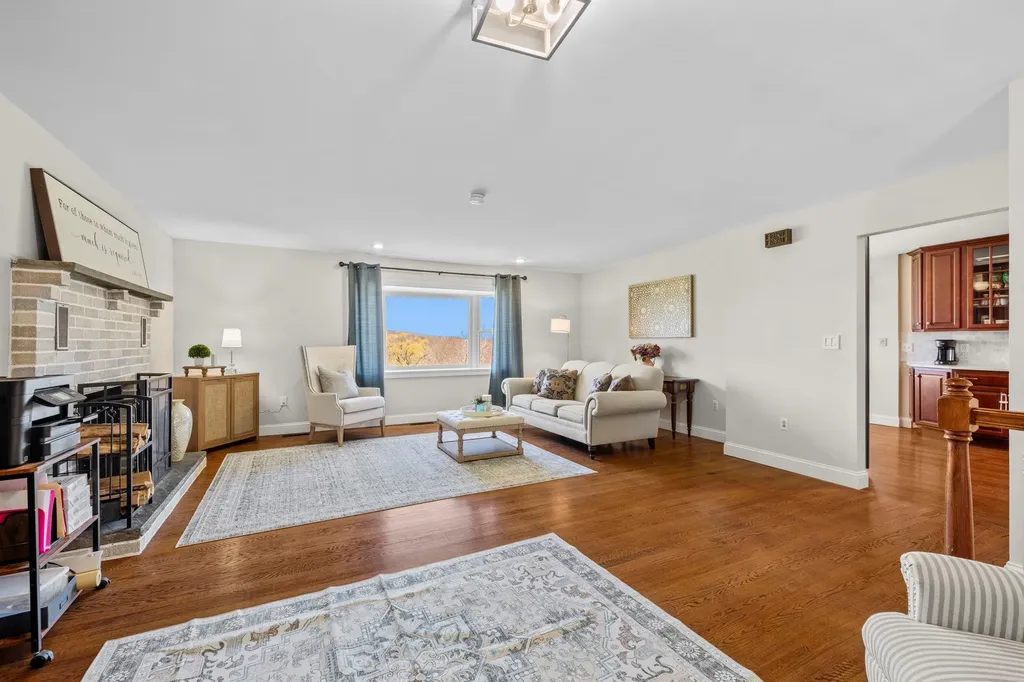779 Ridgebury Road Slate Hill NY 10973