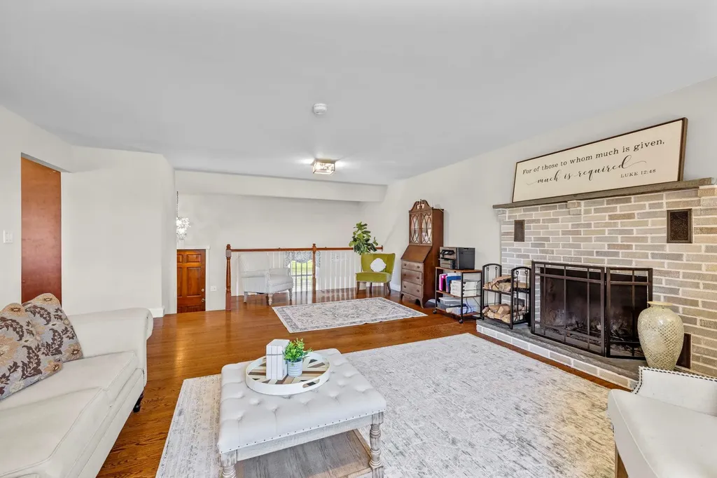 779 Ridgebury Road Slate Hill NY 10973