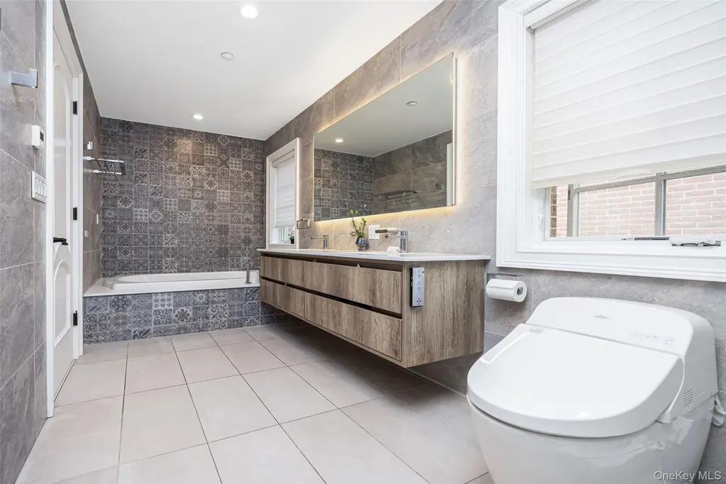 150-50 6th Avenue Whitestone NY 11357