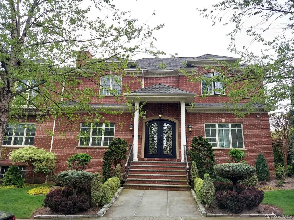 150-50 6th Avenue Whitestone NY 11357