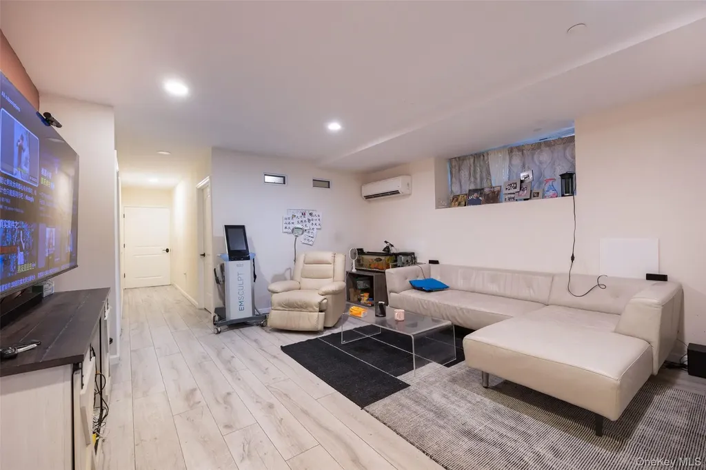 150-50 6th Avenue Whitestone NY 11357