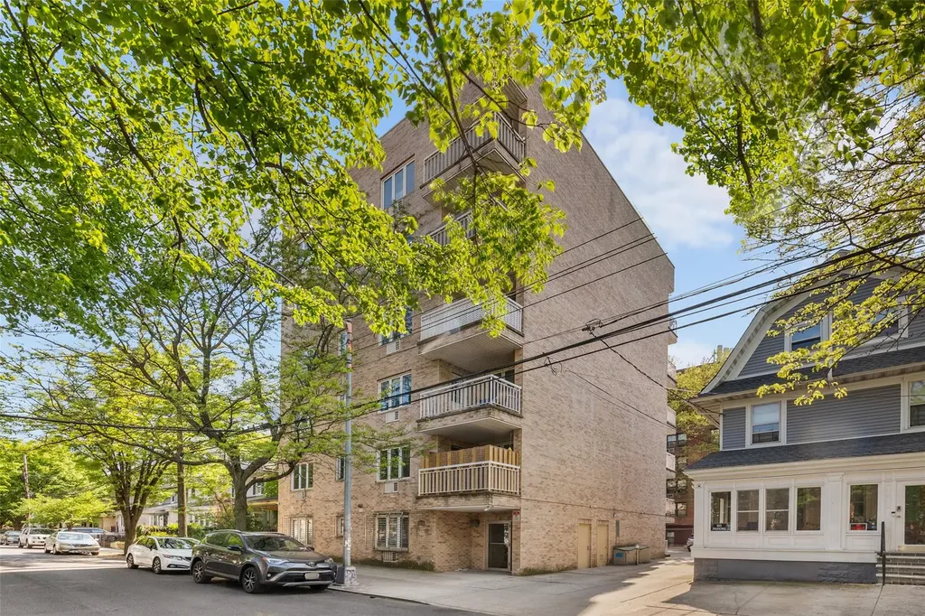 1530 East 15 Street Brooklyn NY 11230