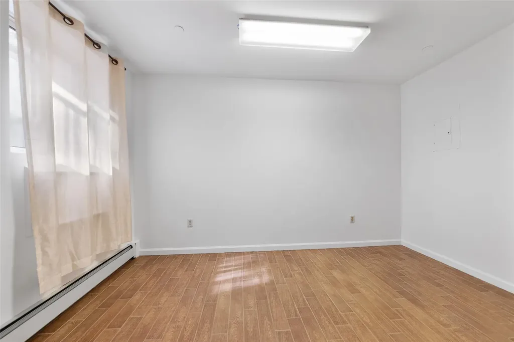 1530 East 15 Street Brooklyn NY 11230