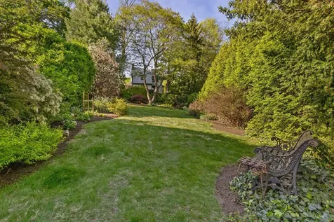14 Gard Avenue Bronxville NY 10708