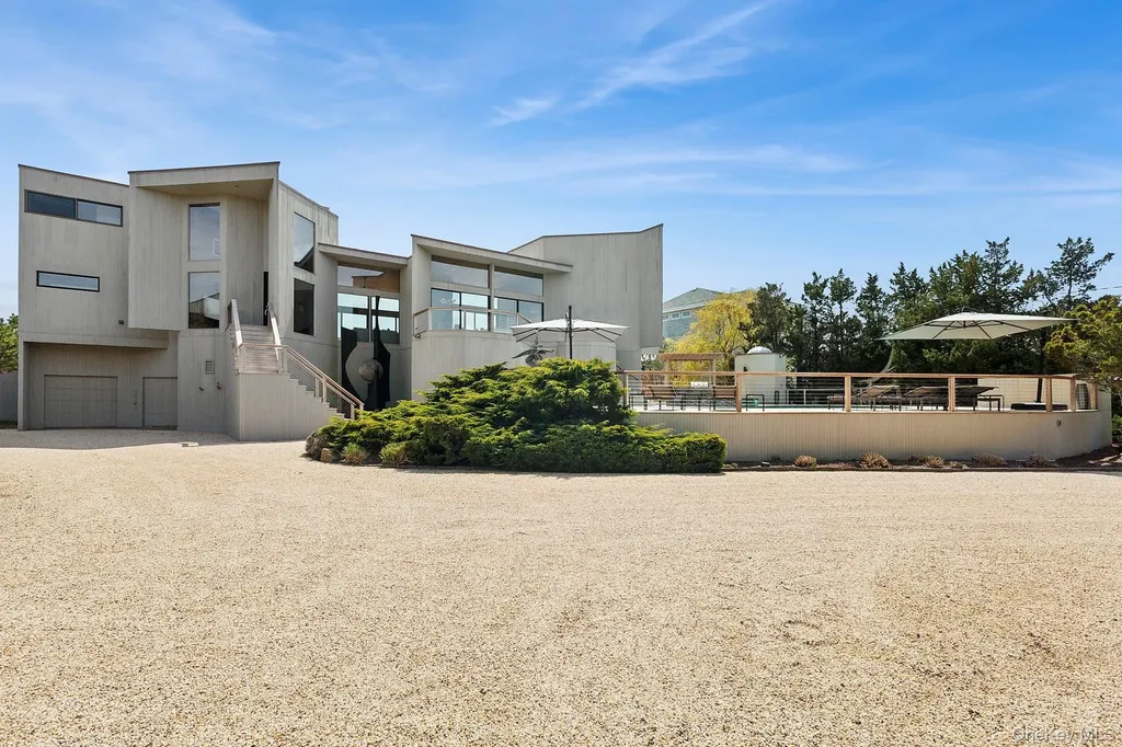 199 Dune Road Westhampton Beach NY 11978